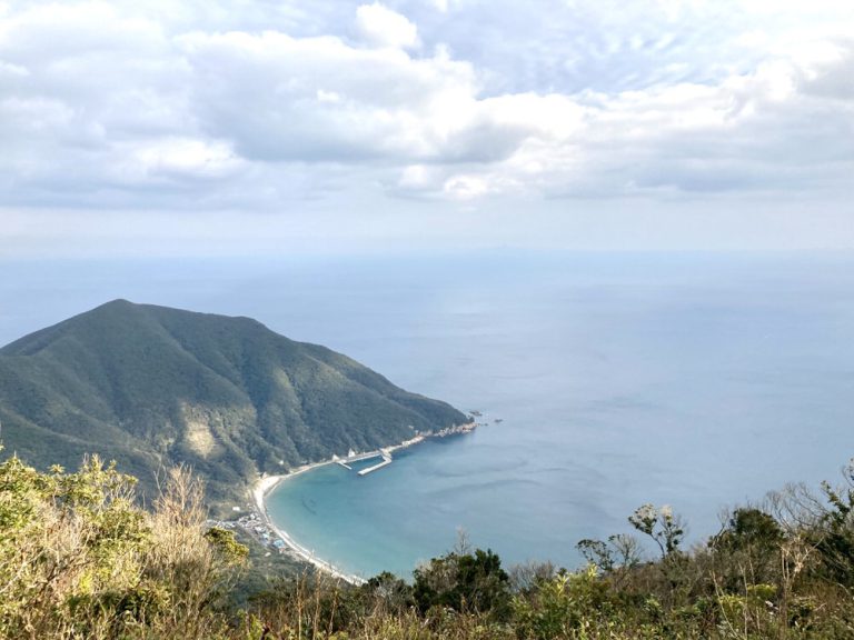 尾岳の紹介